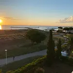 Front De Avec Vue Panoramique ! アパート