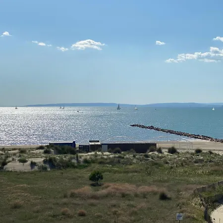 Front De Avec Vue Panoramique ! アパート *