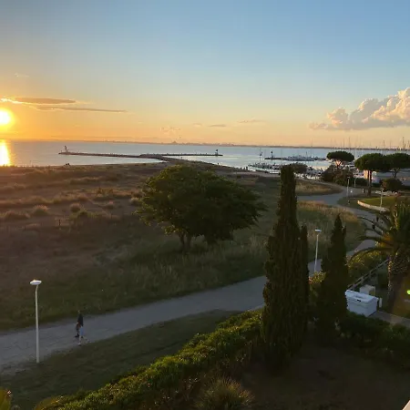 Front De Avec Vue Panoramique ! Appartement